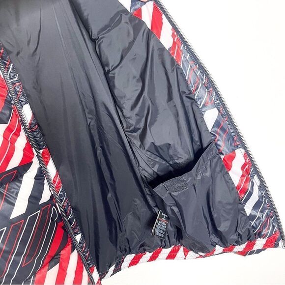 🍋 Superdry • Men’s Puffer Jacket in Bold Red and Black Stripe Pattern Size M - Picture 7 of 8